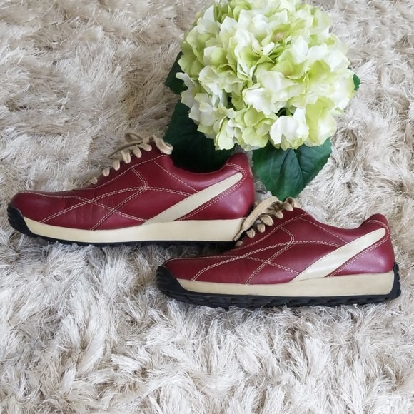 Leather wanted shoes. Size 8 - Picture 3 of 8